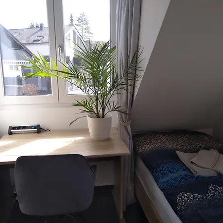 Lägenhet Haus Freiberg Am Neckar *