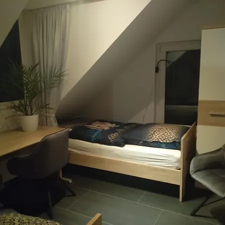 Haus Freiberg Am Neckar * Niederdorla